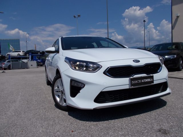 KIA Ceed 1.6 CRDi 115 CV SW Business Class N1 Immagine 2