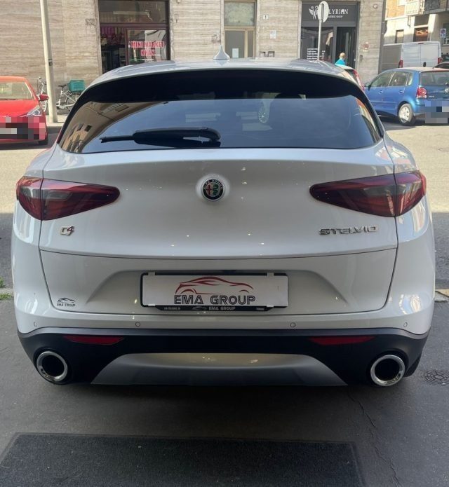 ALFA ROMEO Stelvio 2.2 Turbodiesel 210 CV AT8 Q4 Executive Immagine 2