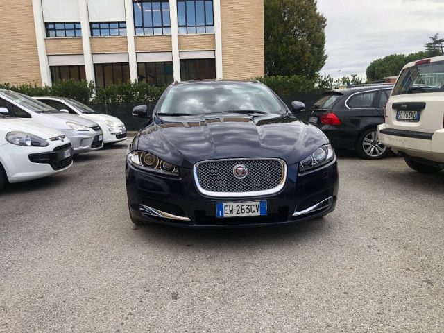 JAGUAR XF Sportbrake 2.2 D 200 CV Premium Luxury Immagine 2