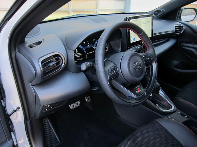 TOYOTA YARIS 1.5 HYBRID 130CV PREMIUM E GR SP - foto 26
