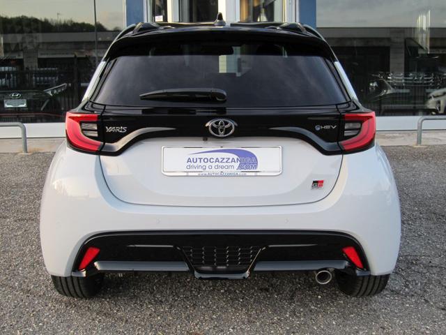 TOYOTA YARIS 1.5 HYBRID 130CV GR SPORT MODELL - foto 11