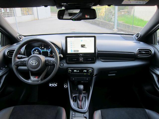 TOYOTA YARIS 1.5 HYBRID 130CV GR SPORT MODELL - foto 27