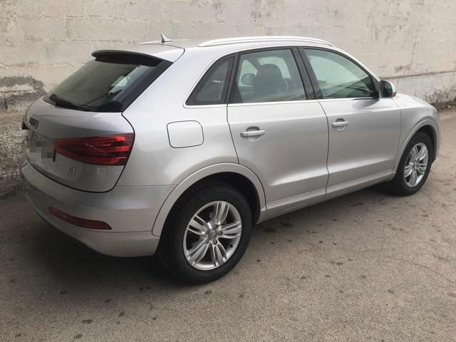 AUDI Q3 2.0 TDI 177 CV quattro S tronic Advanced Immagine 4