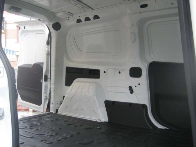 FIAT DOBLO 1.6 MJET 105CV PL-TN CARGO LOUNG - foto 9
