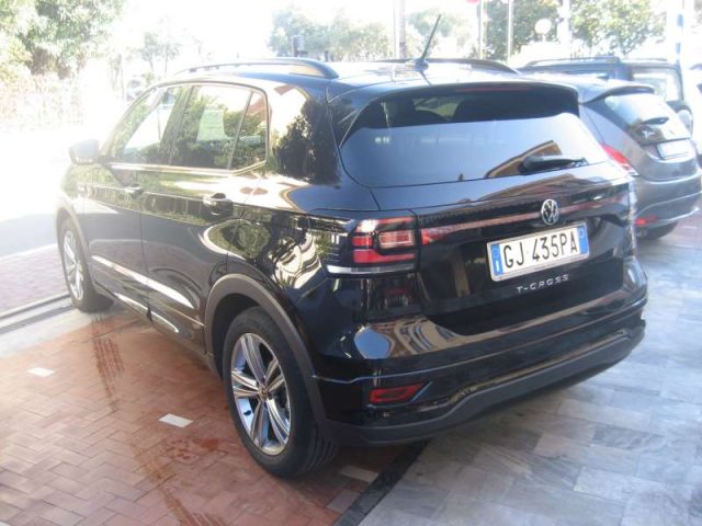 VOLKSWAGEN T-CROSS 1.0 TSI 110 CV SPORT R-LINE - foto 2