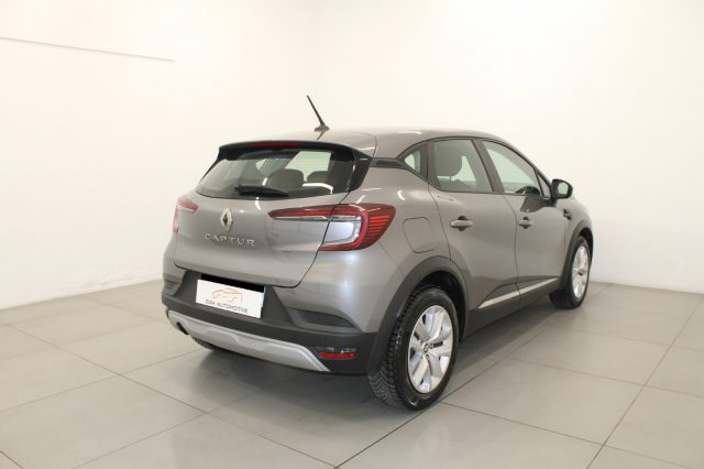 RENAULT Captur Blue dCi 115 Cv. Zen Immagine 3