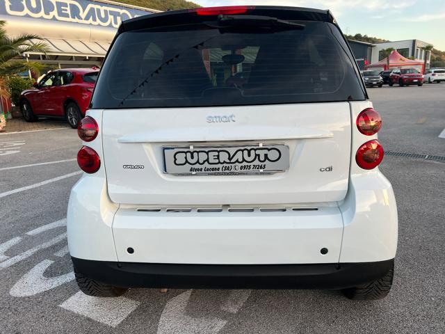 SMART ForTwo 800 40 kW passion cdi Immagine 4