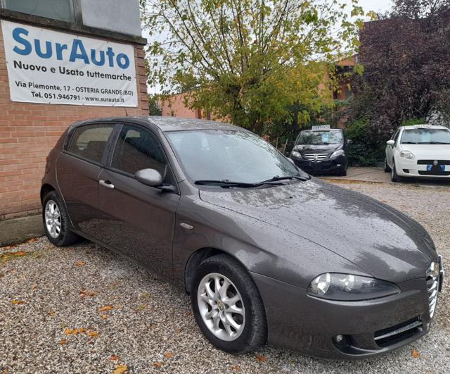 ALFA ROMEO 147 1.6 TS Distinctive Imp.Gpl Immagine 2