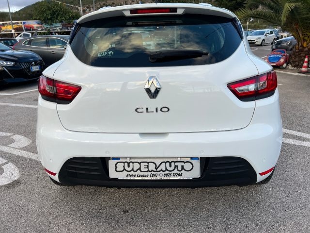 RENAULT Clio dCi 8V 75 CV 5 porte Immagine 3