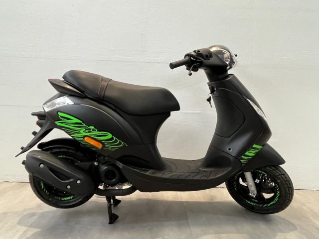 PIAGGIO Zip 50 BLACK EDITION Immagine 1