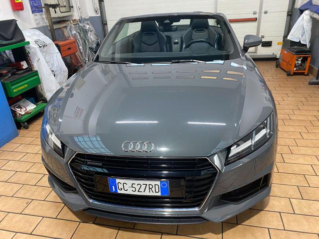 AUDI TT Roadster 2.0 TFSI quattro S tronic S line Immagine 2