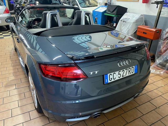 AUDI TT Roadster 2.0 TFSI quattro S tronic S line Immagine 3