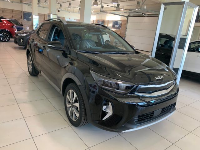 KIA Stonic 1.0 T-GDi GPL DCT Style PRONTA CONSEGNA Immagine 1