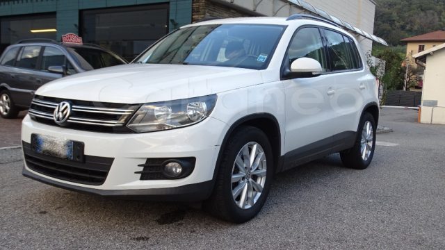 VOLKSWAGEN Tiguan 2.0 TDI 110 CV Cross BlueMotion Technology Immagine 2