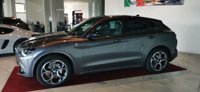 ALFA ROMEO Stelvio 2.2 Turbodiesel 210 CV AT8 Q4 Ti Immagine 3