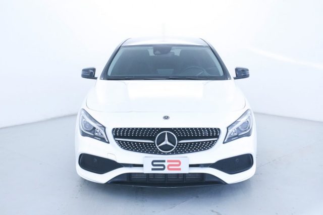 MERCEDES-BENZ CLA 200 d S.W. 4Matic Automatic Premium/AMG/TETTO PANORAMA Immagine 3