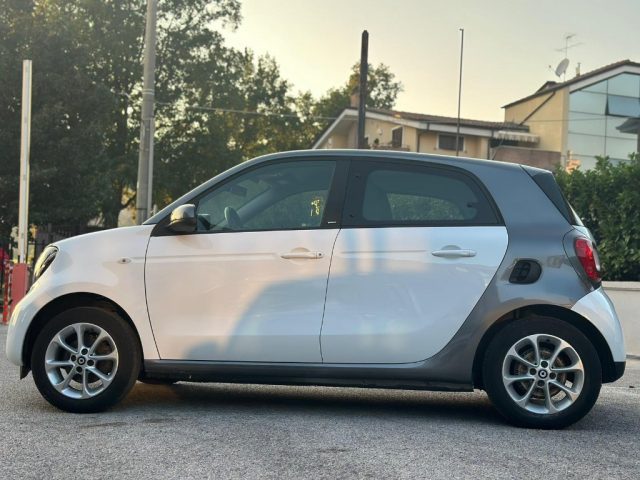 SMART ForFour 70 1.0 twinamic Passion Immagine 4