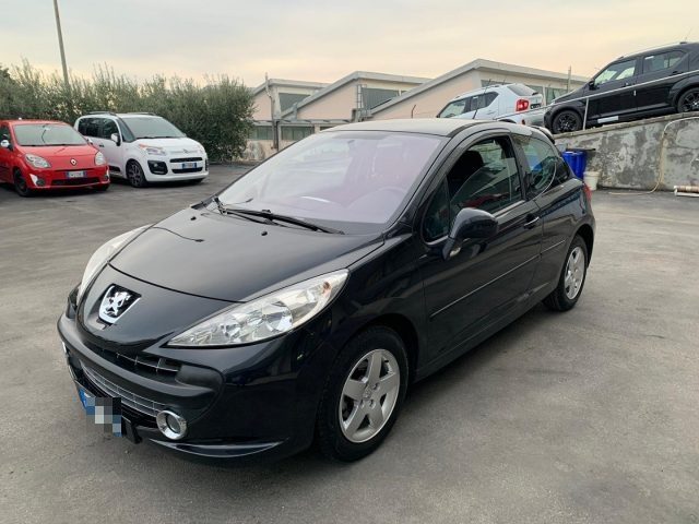 PEUGEOT 207 RECANATI - NEOPATENTATI - 1.4 88CV 3p. X Line Immagine 0