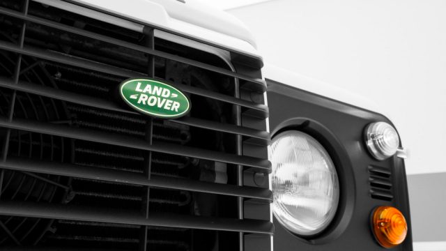 LAND ROVER Defender 90 2.2 TD4 Station Wagon n1 Immagine 1