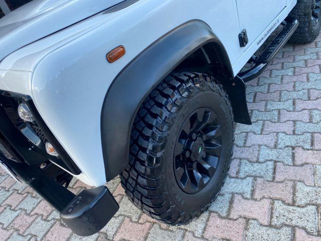 LAND ROVER DEFENDER 90 2.2 TD4 STATION WAGON - foto 21