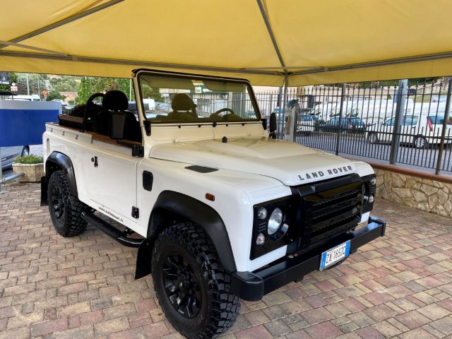 LAND ROVER DEFENDER 90 2.2 TD4 STATION WAGON - foto 31