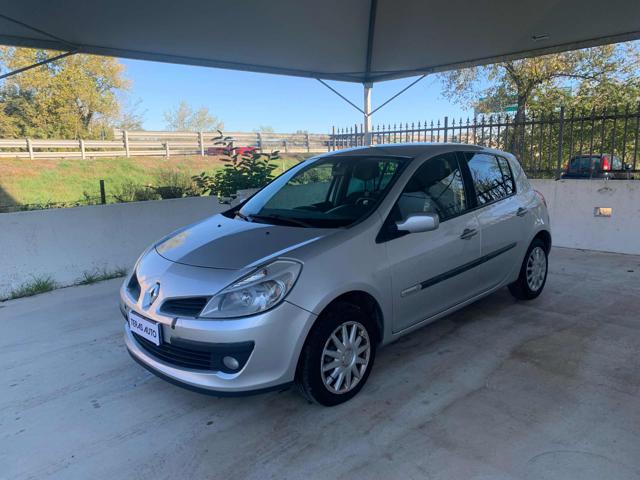 RENAULT Clio 1.2 16V 5 porte GPL FINO AL 09/2029 NEOPATENTATI Immagine 0