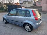 FORD Fiesta 1.2i 16V cat 5 porte Zetec