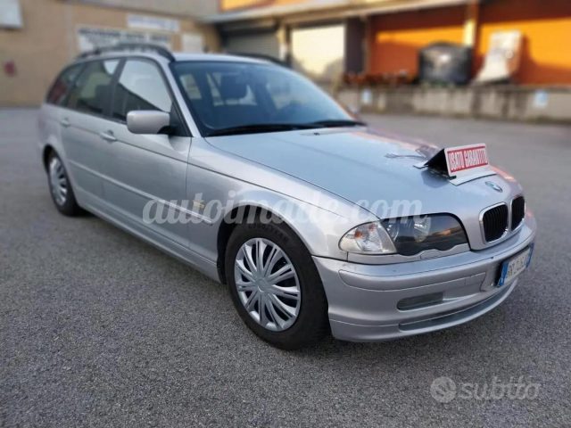 BMW 320 Serie 3 d turbodiesel cat Touring Immagine 3