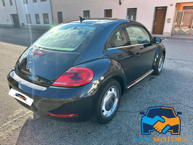 VOLKSWAGEN Maggiolino 1.6 TDI Design Immagine 3