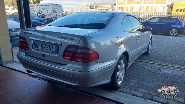 MERCEDES-BENZ CLK 230 Kompressor cat Elegance aut. Immagine 3