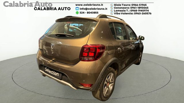 DACIA Sandero Stepway 0.9 TCe Turbo GPL 90 CV S&S Techroad Immagine 3