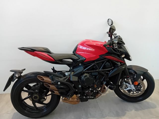 MV AGUSTA Brutale 800 rosso Immagine 0