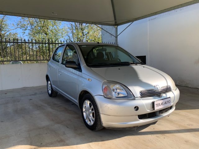 TOYOTA Yaris 1.0i 16V cat 5P OK NEOPATENTATI 1 PROPRIETARIO Immagine 2