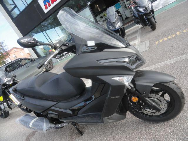 KYMCO X-Town 300i ABS X - TOWN 300i ABS Immagine 1