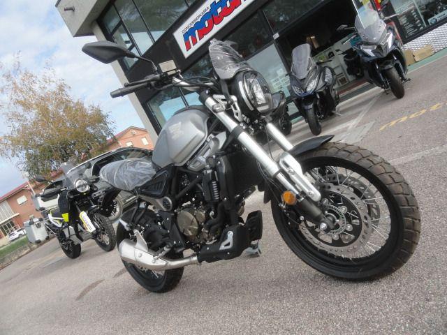 VOGE 300AC 300 ACX SCRAMBLER Immagine 1