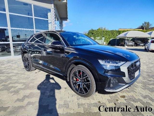 AUDI Q8 50 TDI 286 CV quattro tiptronic Sport Immagine 1