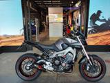 YAMAHA MT-09 2015