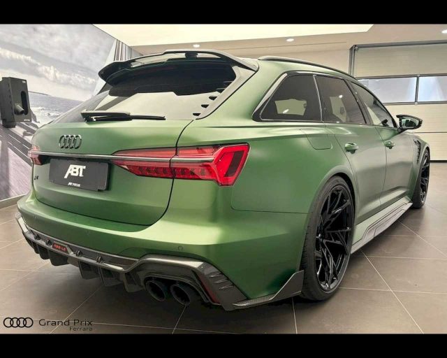 AUDI RS6 Avant 4.0 TFSI V8 quattro tiptronic Performance Immagine 1