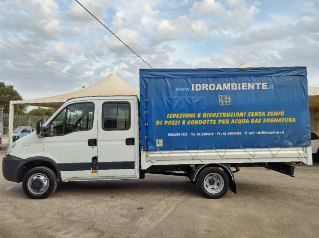 IVECO Daily 35C13  2.3 Doppia Cabina Passo 3750 Immagine 3