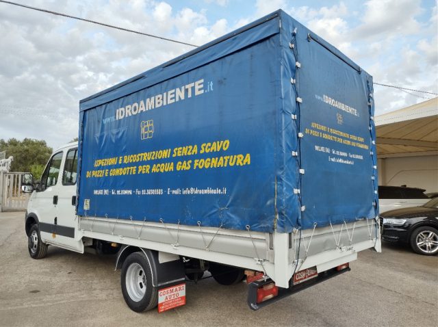 IVECO Daily 35C13  2.3 Doppia Cabina Passo 3750 Immagine 4