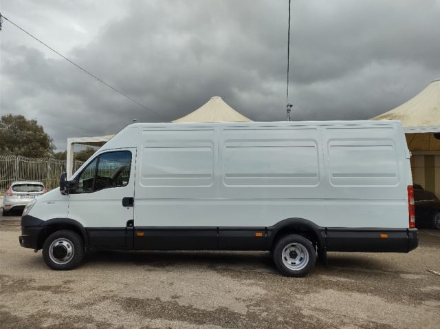 IVECO Daily 35C17LV  3.0 HPT h2 l4 Furgone Immagine 3