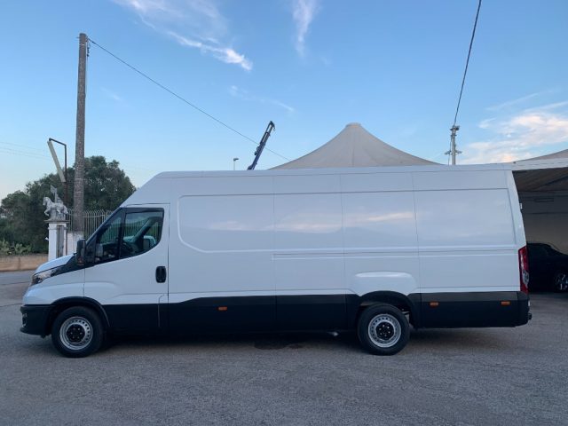 IVECO Daily 35S16V  2.3 HPT h2 l4 Furgone Immagine 3