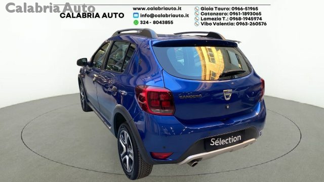 DACIA Sandero Stepway 1.0 TCe 100CV ECO-G 15th Anniversary Immagine 3