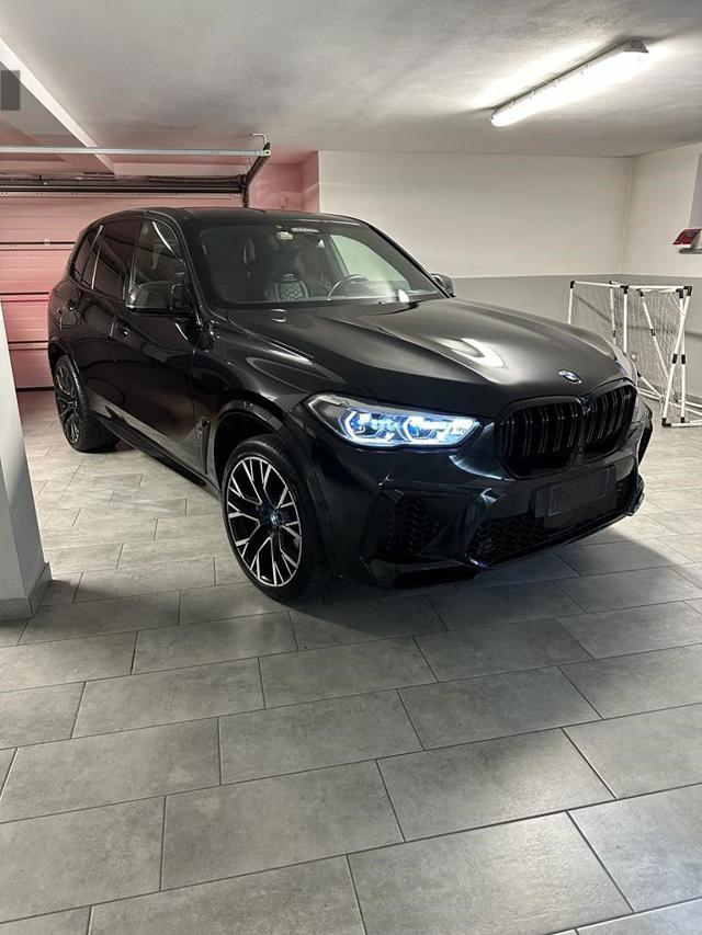 BMW X5 M Competition Immagine 1
