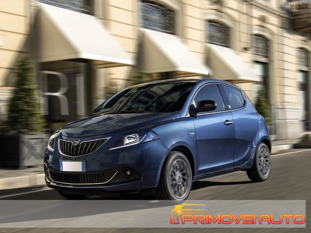 LANCIA Ypsilon 1.0 FireFly 5 porte S&S Hybrid Silver Immagine 0