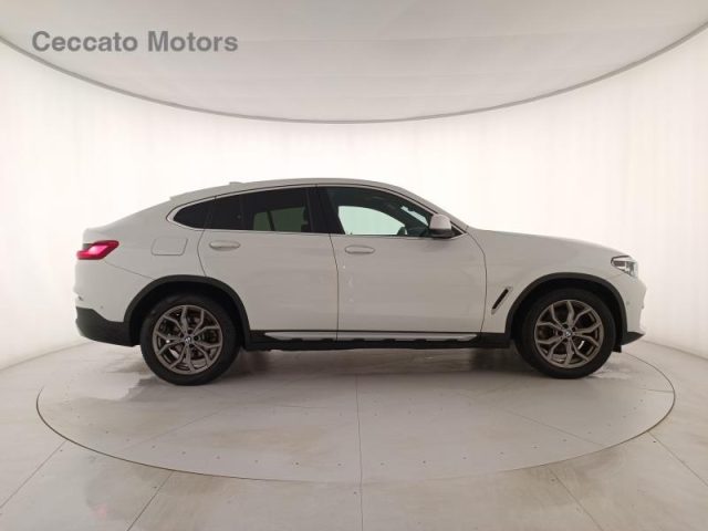 BMW X4 xDrive20d xLine Immagine 2