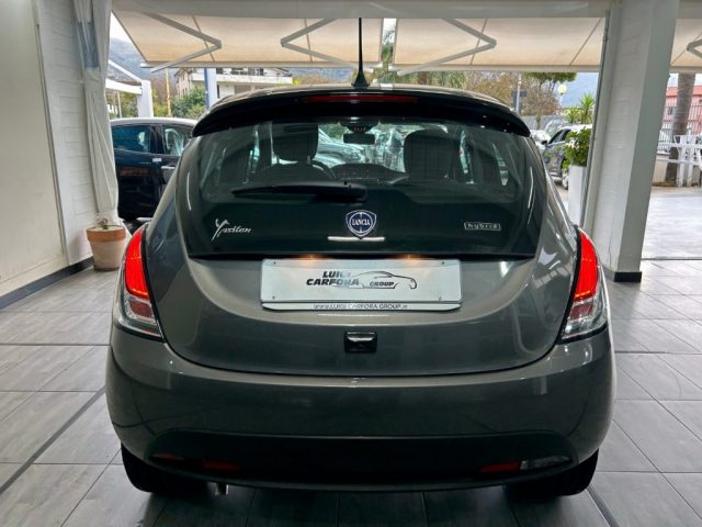 LANCIA Ypsilon MY23 1.0 FIREFLY 70 CV START&STOP HYBRID GOLD Immagine 2