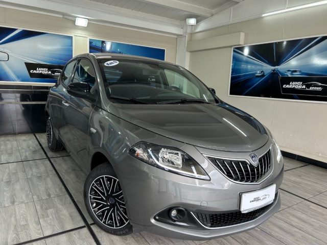 LANCIA Ypsilon MY23 1.0 FIREFLY 70 CV START&STOP HYBRID GOLD Immagine 4