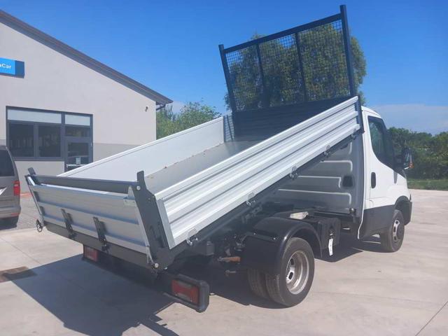 IVECO DAILY  35C12 Immagine 2