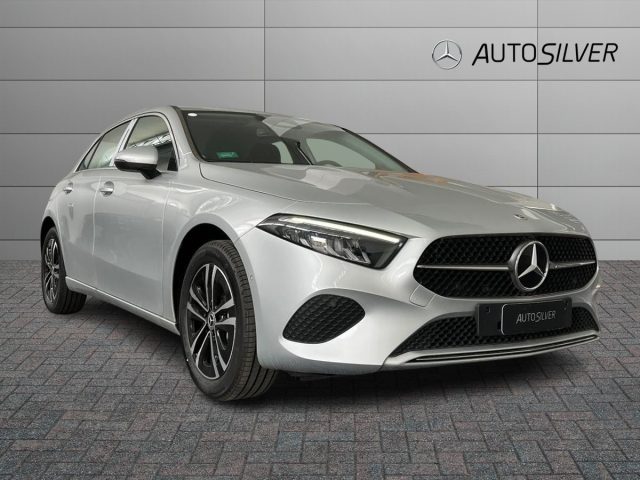 MERCEDES-BENZ A 250 e EQ Auto Progressive Advanced Immagine 0